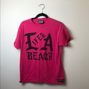 life’s a beach surf gear hot pink 90s t-shirt med